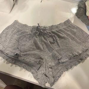 Cute flowy short shorts